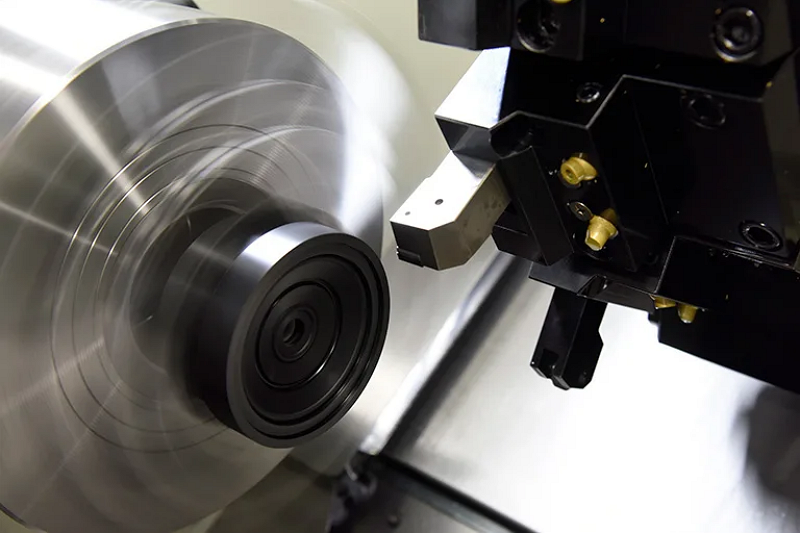 Como o equipamento de processamento de molde de alta velocidade Ningqing melhora a eficiência da produção？